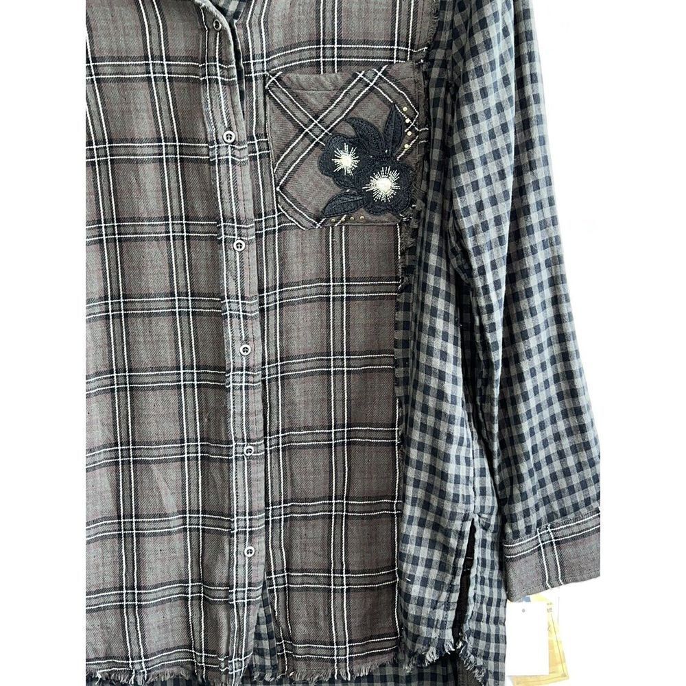 Democracy Plaid Button Down Too Women Small Green  Long Sleeve Embroidery Pocket - Picture 3 of 10